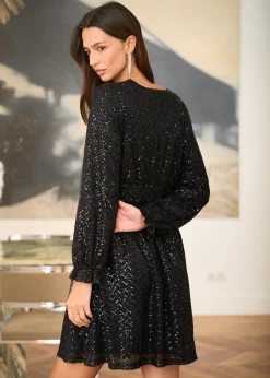 Robe Maé
