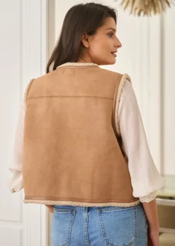 Veste Lyra